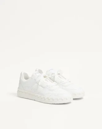 freedots low top sneaker apo derma moscharioy 2 330x417 - Freedots Low-Top Sneaker &alpha;&pi;ό &delta;έ&rho;&mu;&alpha; &mu;&omicron;&sigma;&chi;&alpha;&rho;&iota;&omicron;ύ