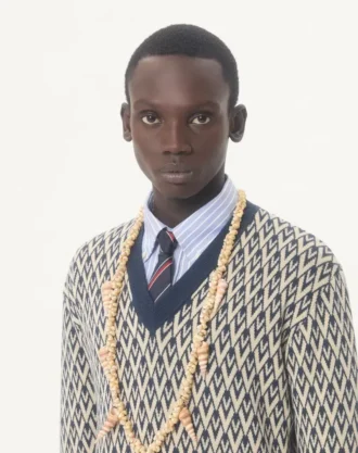 metaxoti gravata valentino jacquard regimental 1 1 330x417 - &Mu;&epsilon;&tau;&alpha;&xi;&omega;&tau;ή &gamma;&rho;&alpha;&beta;ά&tau;&alpha; Valentino Jacquard Regimental