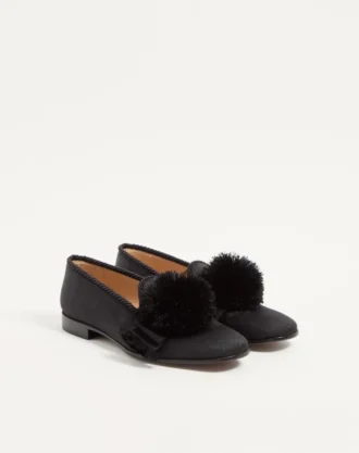 mokasina bowow apo yfasma moyare 2 330x417 - &Mu;&omicron;&kappa;ά&sigma;&iota;&nu;&alpha; Bowow &alpha;&pi;ό ύ&phi;&alpha;&sigma;&mu;&alpha; &mu;&omicron;&upsilon;&alpha;&rho;έ